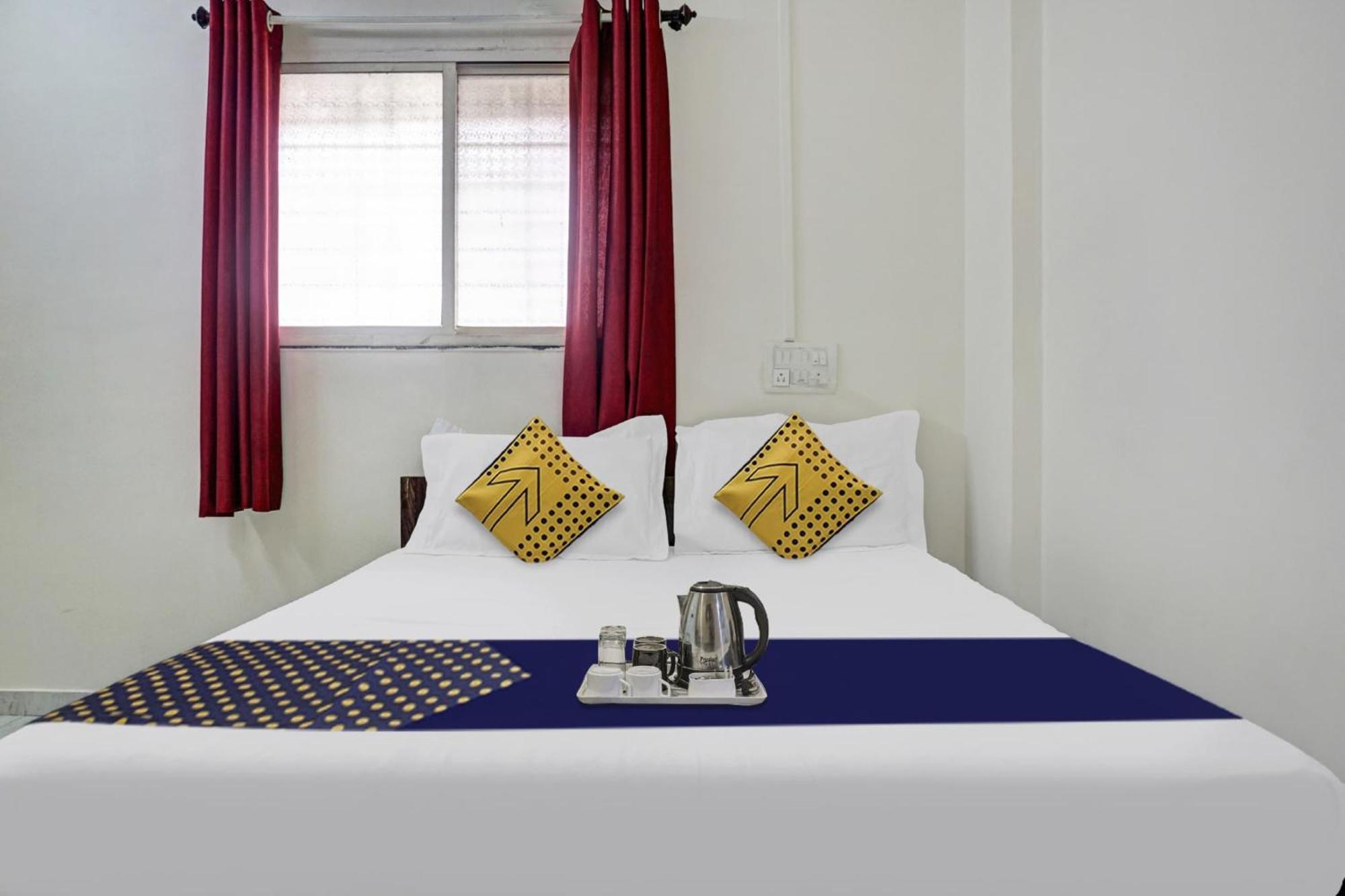 Hotel O Manav Shree Lodge Phursungi Экстерьер фото
